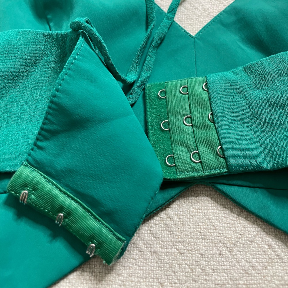 NBD x Naven Twins Green Cutout Mini Dress M - Picture 6 of 7
